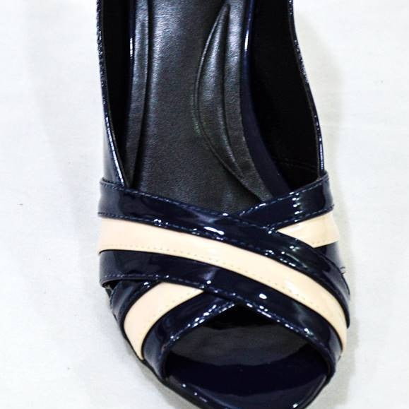 Peep Toe Azul e Creme Salto Bloco